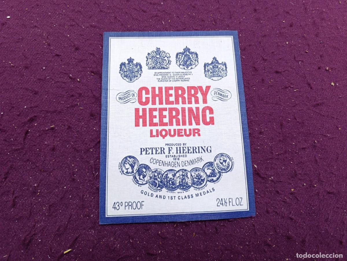 Coleccionismo de carteles: Curiosa Publicidad de Bebida, cherry Heering, en papel rugoso a identificar.