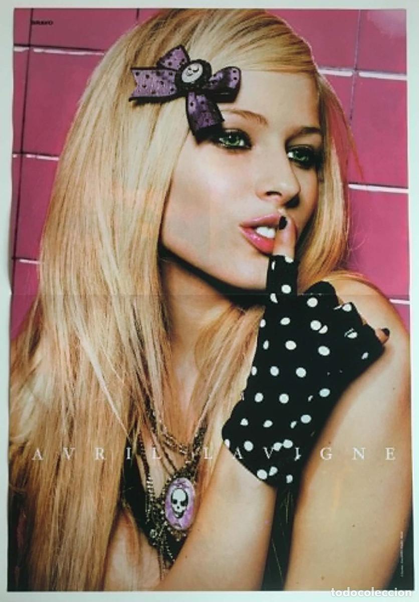 Coleccionismo de carteles: Avril Lavigne Pop Punk / David Beckham Disney Prince Poster Bravo Bulgaria Music Football