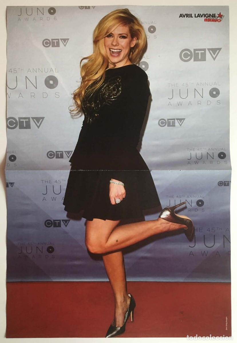 Coleccionismo de carteles: Avril Lavigne Juno Awards / The Weeknd Live Double-Sided Poster Bravo Magazine Serbia Music