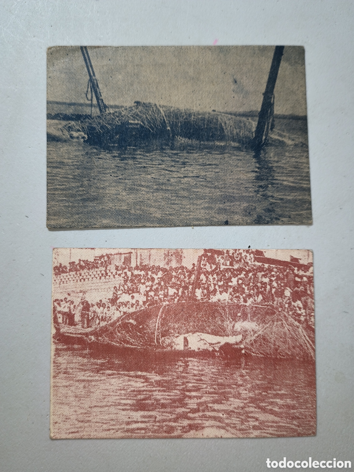 Coleccionismo de carteles: Cuba,dos tarjetas recuerdo captura ballena en Gibara,a&ntilde;o 1978.