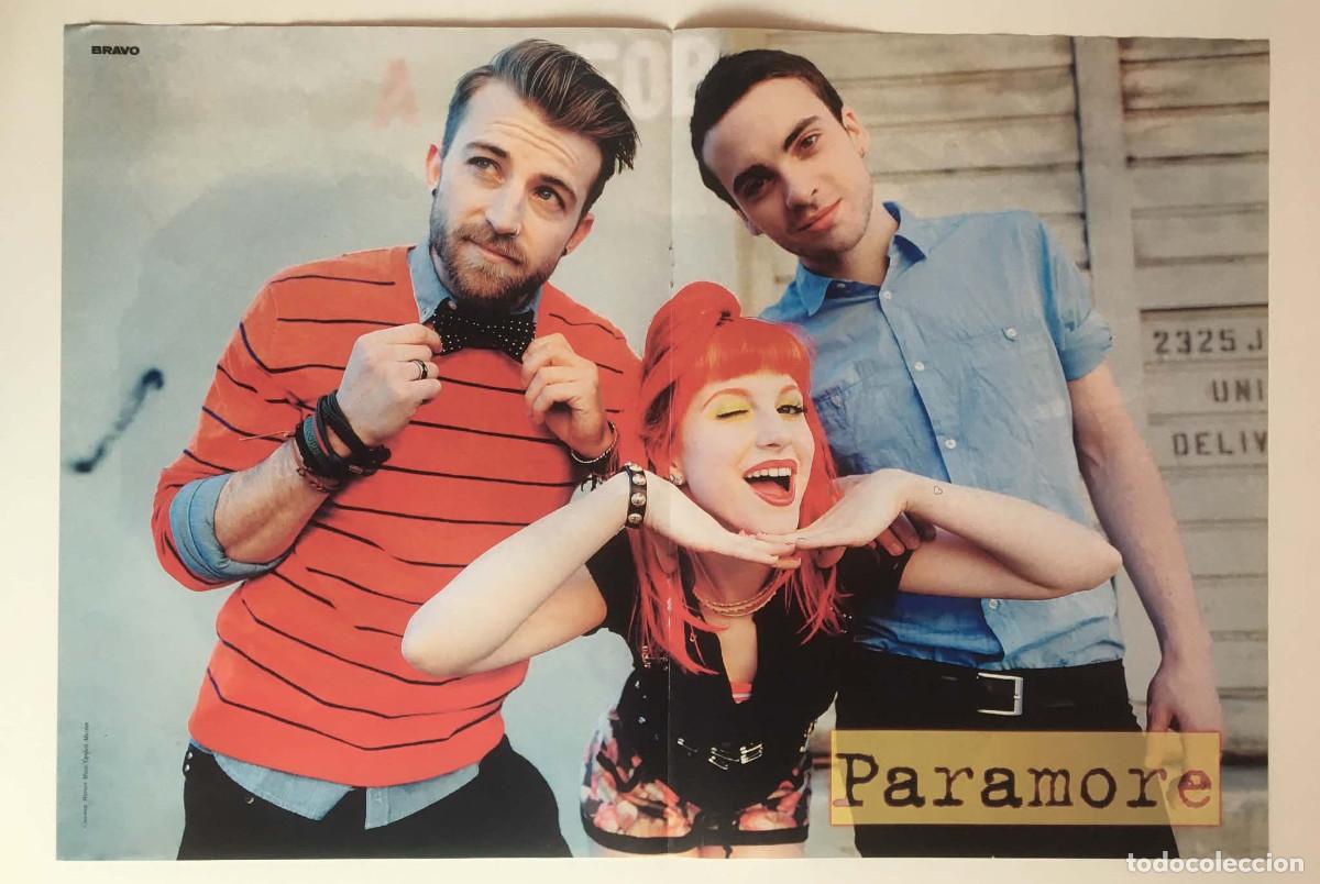 Poster collecting: Paramore Hayley Williams / Justin Bieber Double-Sided Poster A3 Bravo Magazine Bulgaria Music