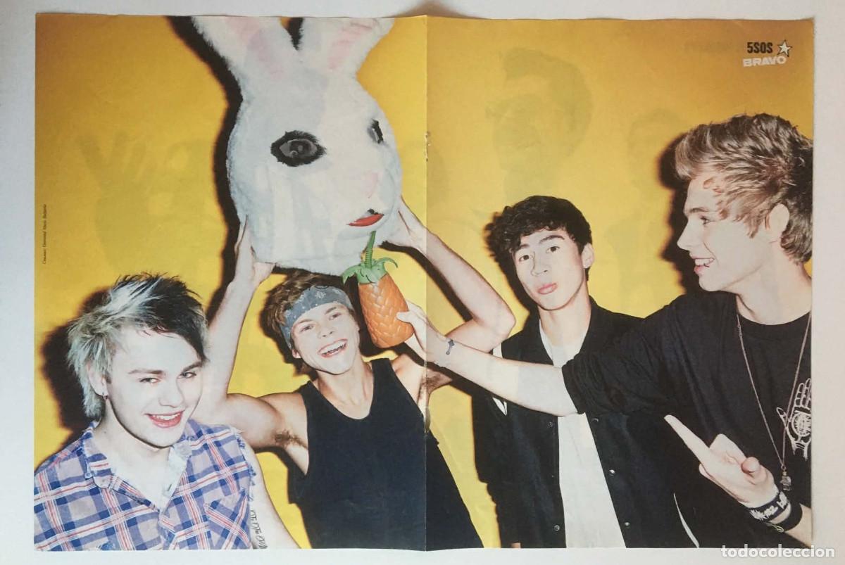 Collezionismo di affissi: 5 Seconds of Summer 5SOS / Arctic Monkeys Double-Sided Poster A3 Bravo Magazine Bulgaria Music