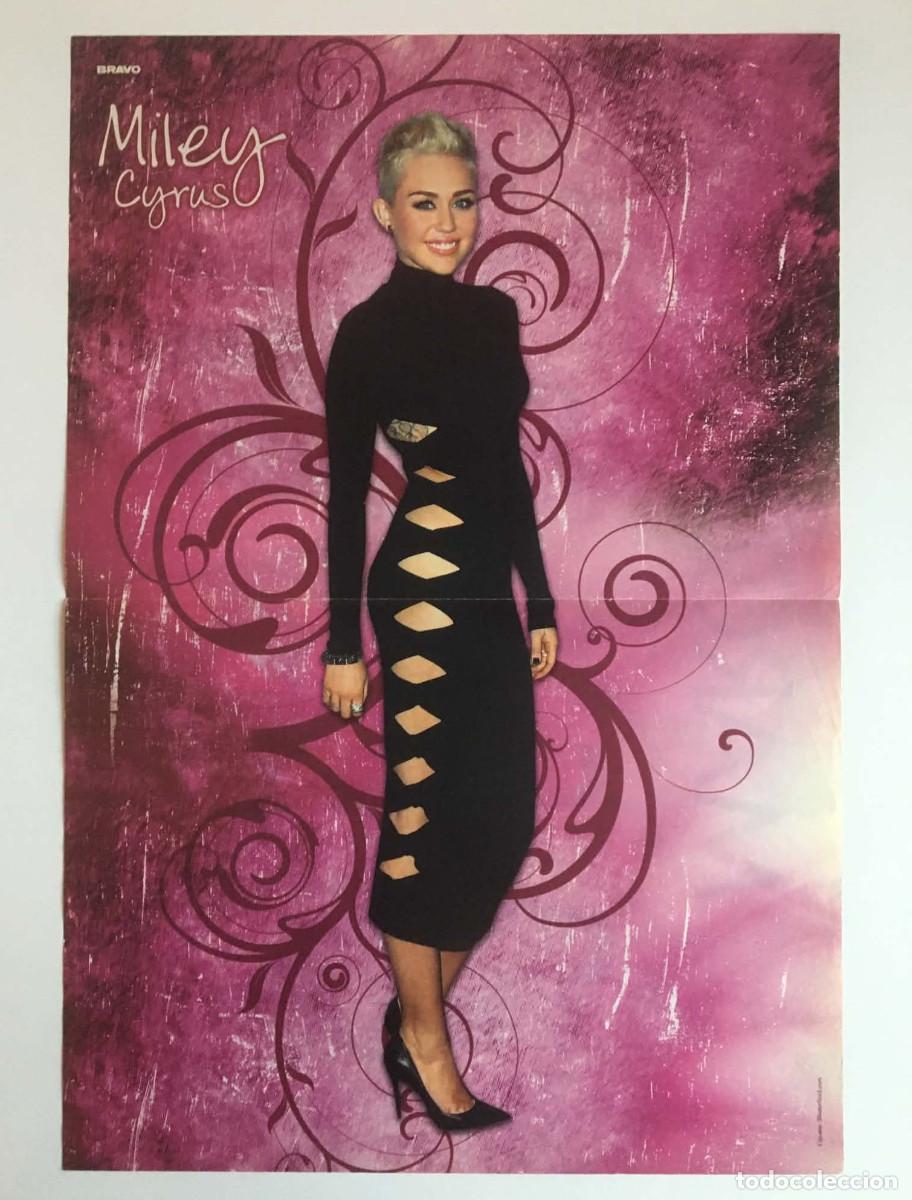 Coleccionismo de carteles: Miley Cyrus / Maroon 5 Double-Sided Poster A3 Bravo Magazine Bulgaria Music