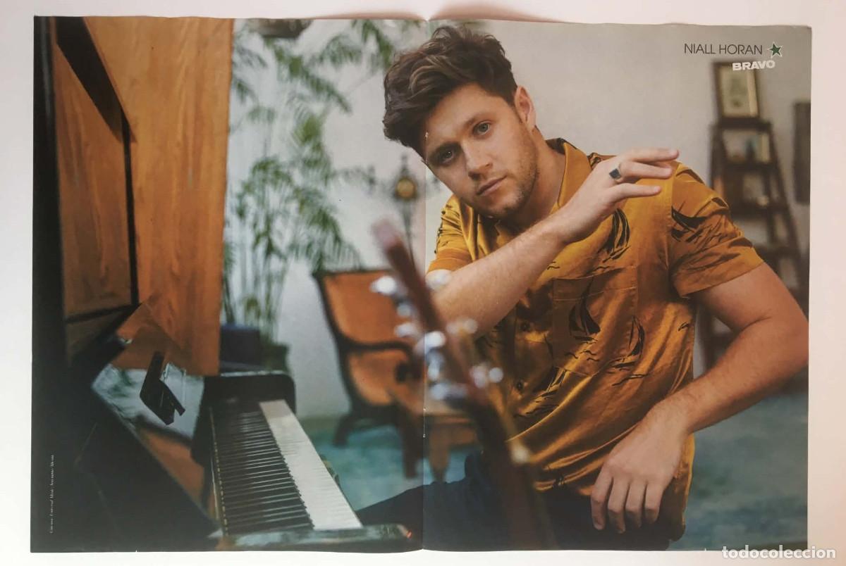 Colecionismo de cartazes: Niall Horan 1D / Madelaine Petsch Original A3 Double-Sided Poster - Bravo Magazine Bulgaria Music TV