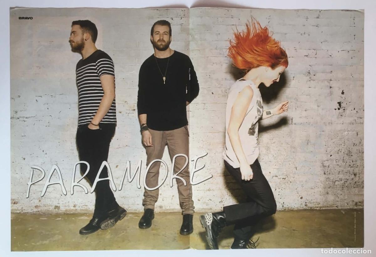 Coleccionismo de carteles: Paramore / Louis Tomlinson One Direction Double-Sided Poster A3 Bravo Magazine Bulgaria Music