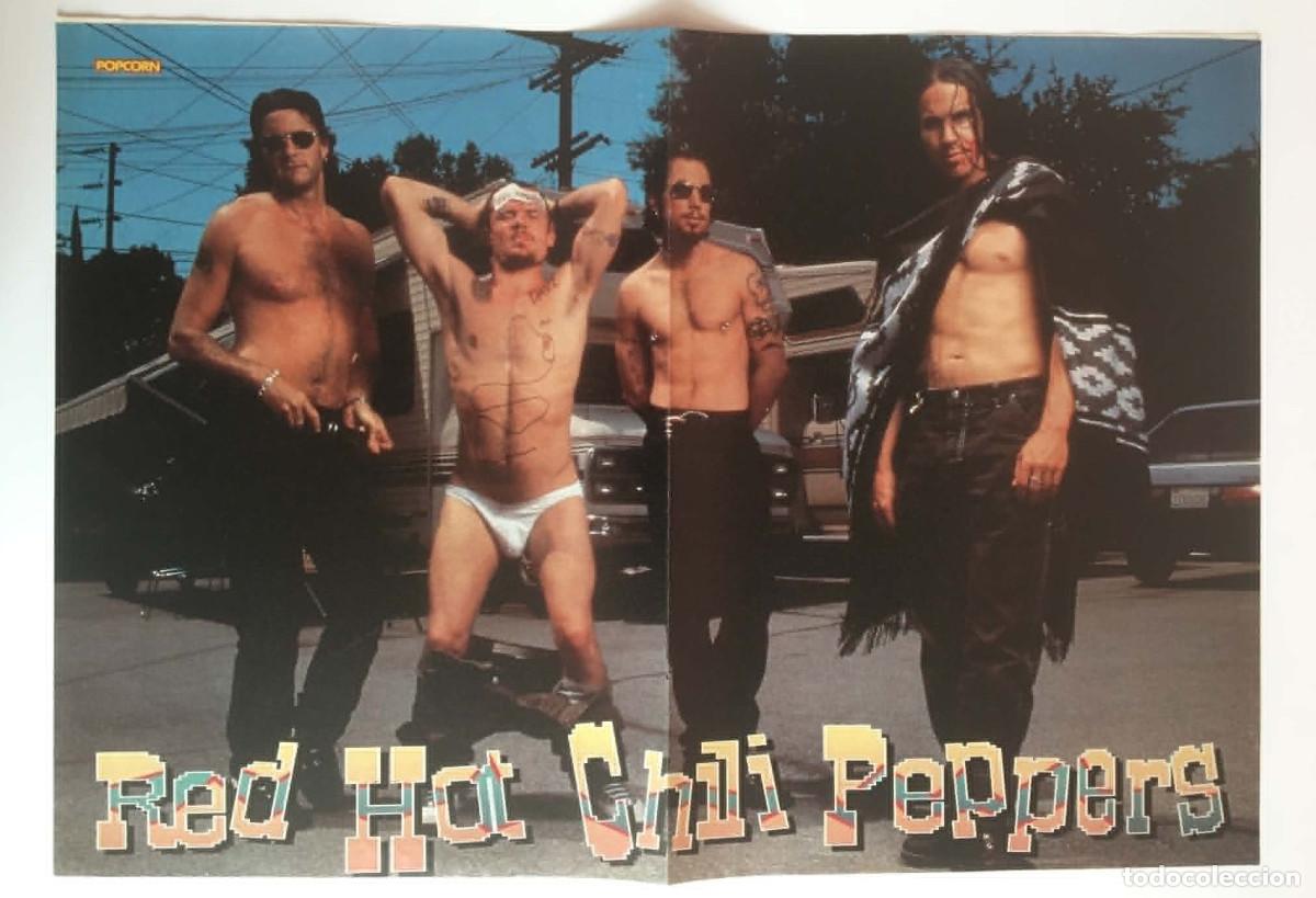 Coleccionismo de carteles: Red Hot Chili Peppers / Scatman John Rare Double-Sided Poster A3 Popcorn Magazine Bulgaria 90s Music