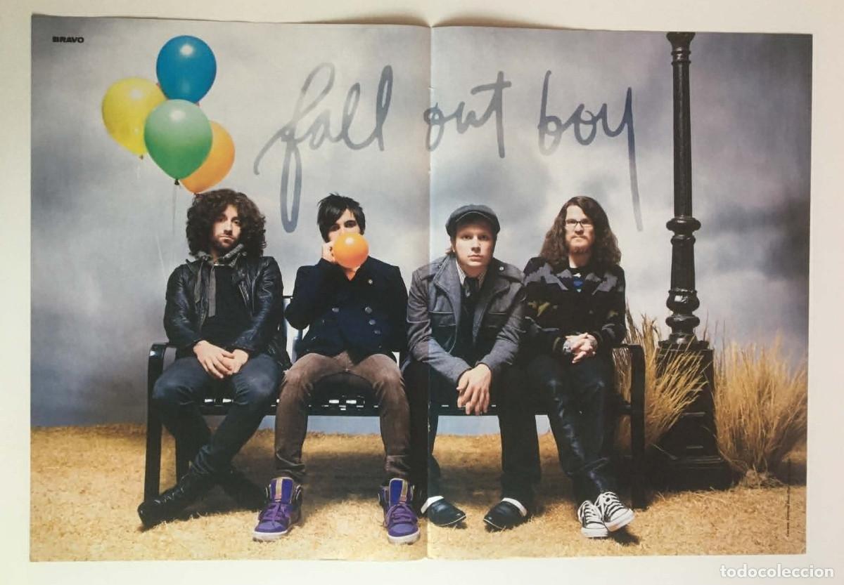 Coleccionismo de carteles: Fall Out Boy / Zac Efron Original Double-Sided Poster A3 &ndash; Bravo Magazine Bulgaria Music TV Series