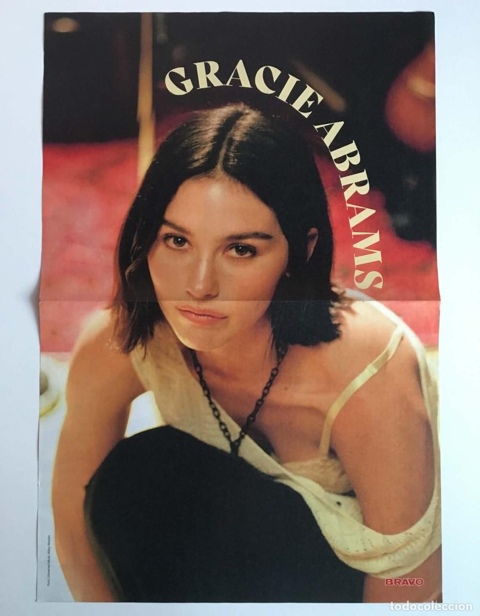 Coleccionismo de carteles: Gracie Abrams / Billie Eilish Double-Sided Poster A3 - Bravo Magazine Germany Music Pin-up