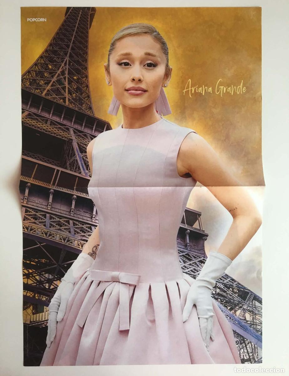 Coleccionismo de carteles: Ariana Grande / Jenna Ortega Double-Sided Poster A3 - Popcorn Magazine Germany Music TV Movie