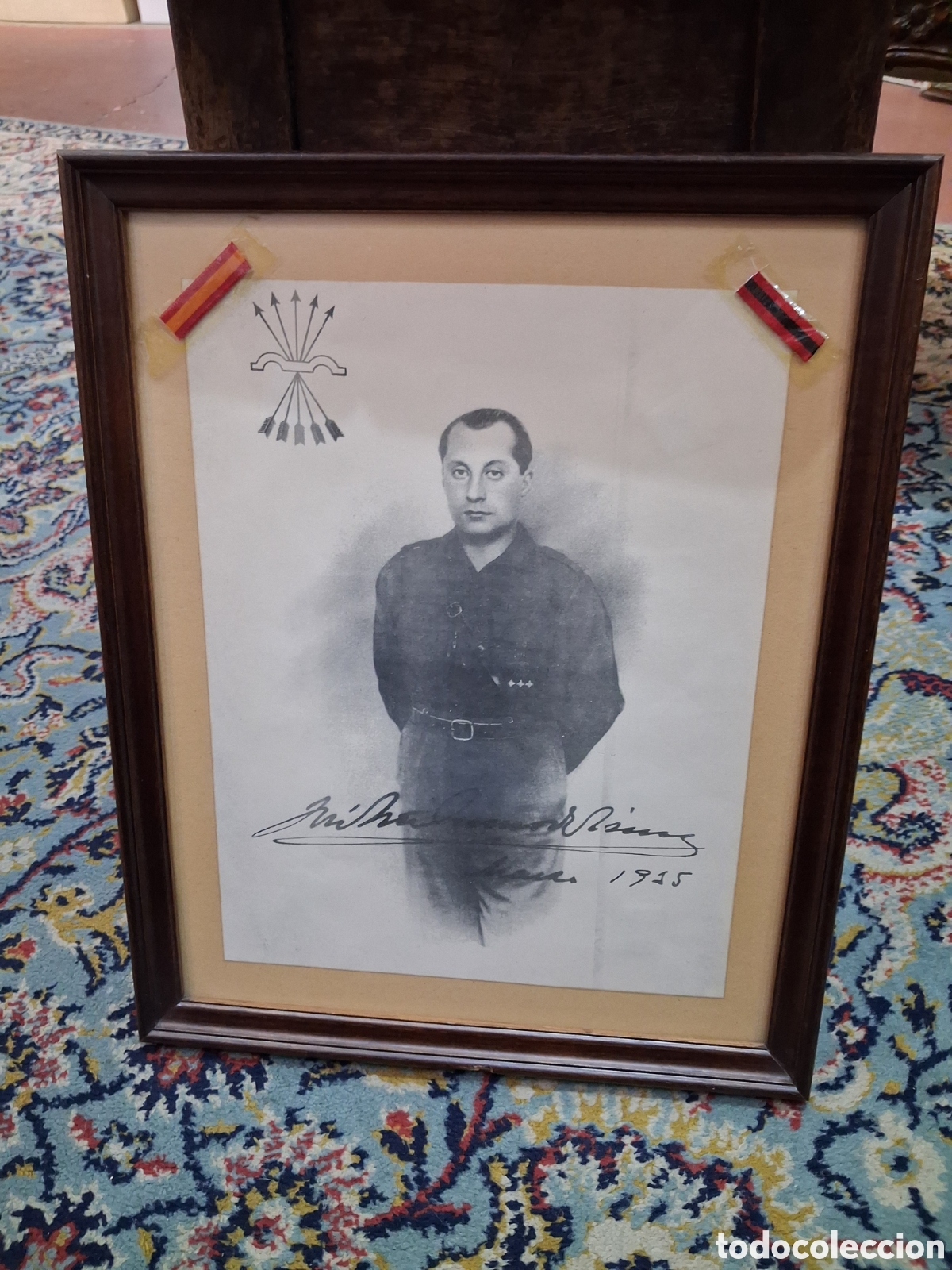 Coleccionismo de carteles: CARTEL DE JOSE ANTONIO PRIMO DE RIVERA CON BANDERAS DE ESPA&Ntilde;A Y LA FALANGE.