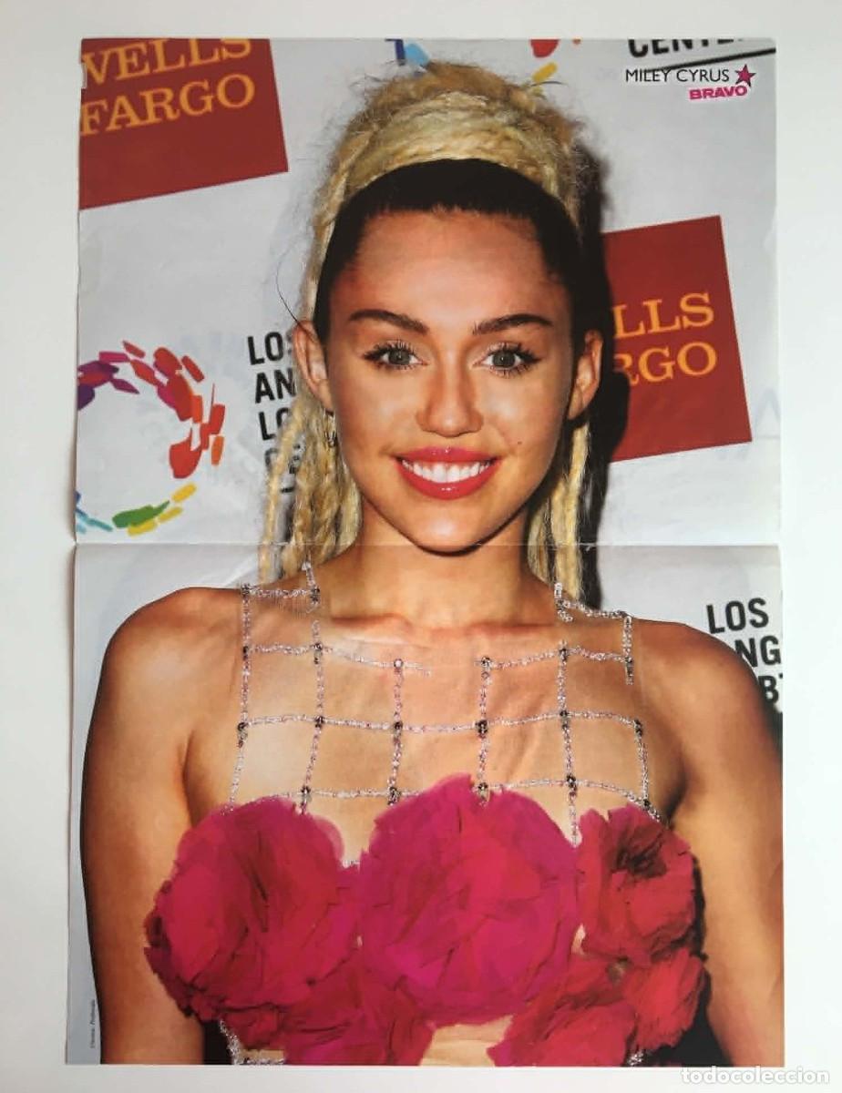 Coleccionismo de carteles: Miley Cyrus / Shelley Hennig Original Double-Sided A3 Poster - Bravo Magazine Bulgaria Music TV Rare