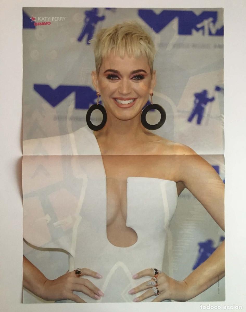 Coleccionismo de carteles: Katy Perry MTV VMAs / Ruggero Pasquarelli Soy Luna Double-Sided Poster - Bravo Magazine Bulgaria