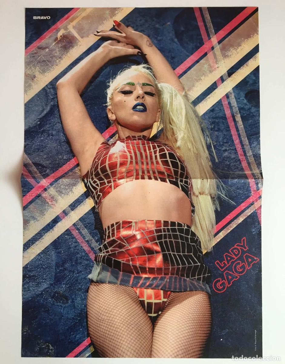 Coleccionismo de carteles: Lady Gaga / White Lion Cubs Vintage Double-Sided Poster A3 - Bravo Magazine Germany Music Rare