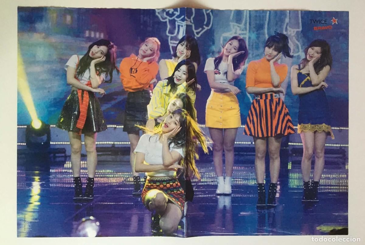 Coleccionismo de carteles: TWICE / Baby Ariel Original Double-Sided Poster A3 - Bravo Magazine Bulgaria Music K-Pop