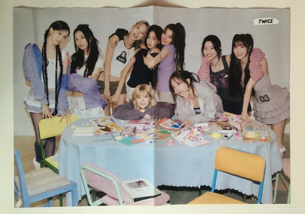 Coleccionismo de carteles: TWICE / TWS Original Double-Sided Poster A3 - French Magazine Music K-Pop