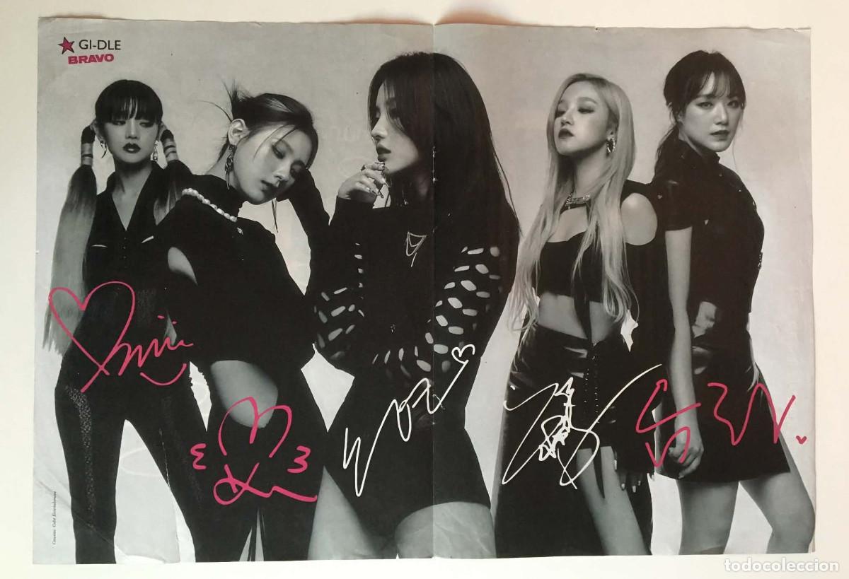 Coleccionismo de carteles: (G)I-DLE / Gigi Hadid & Kendall Jenner Double-Sided Poster A3 - Bravo Magazine Bulgaria Music K-Pop