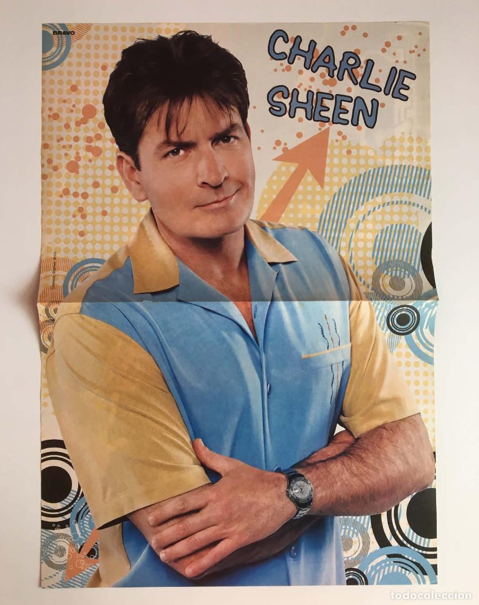 Coleccionismo de carteles: Charlie Sheen Two and a Half Men / LMFAO Original Double-Sided Poster A3 Bravo Magazine Bulgaria TV