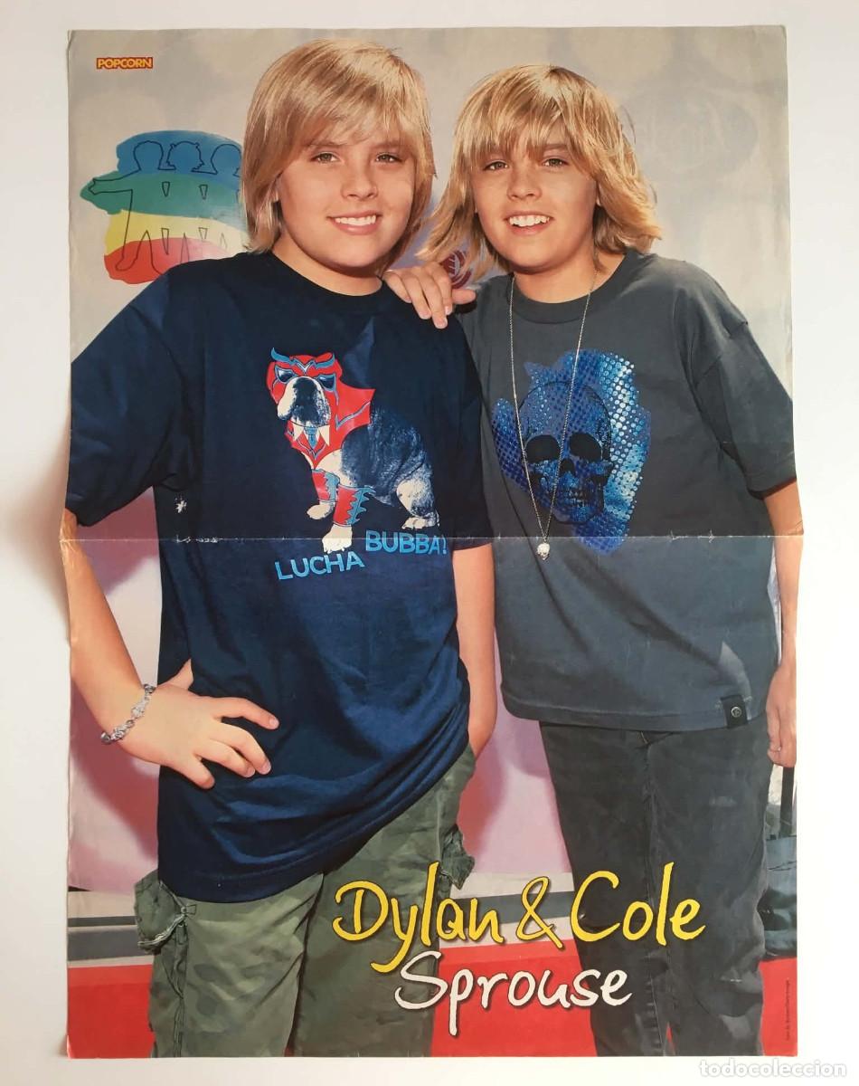 Coleccionismo de carteles: Dylan & Cole Sprouse / Linda Teodosiu Double Sided Poster A3 - Popcorn Magazine Germany Disney TV