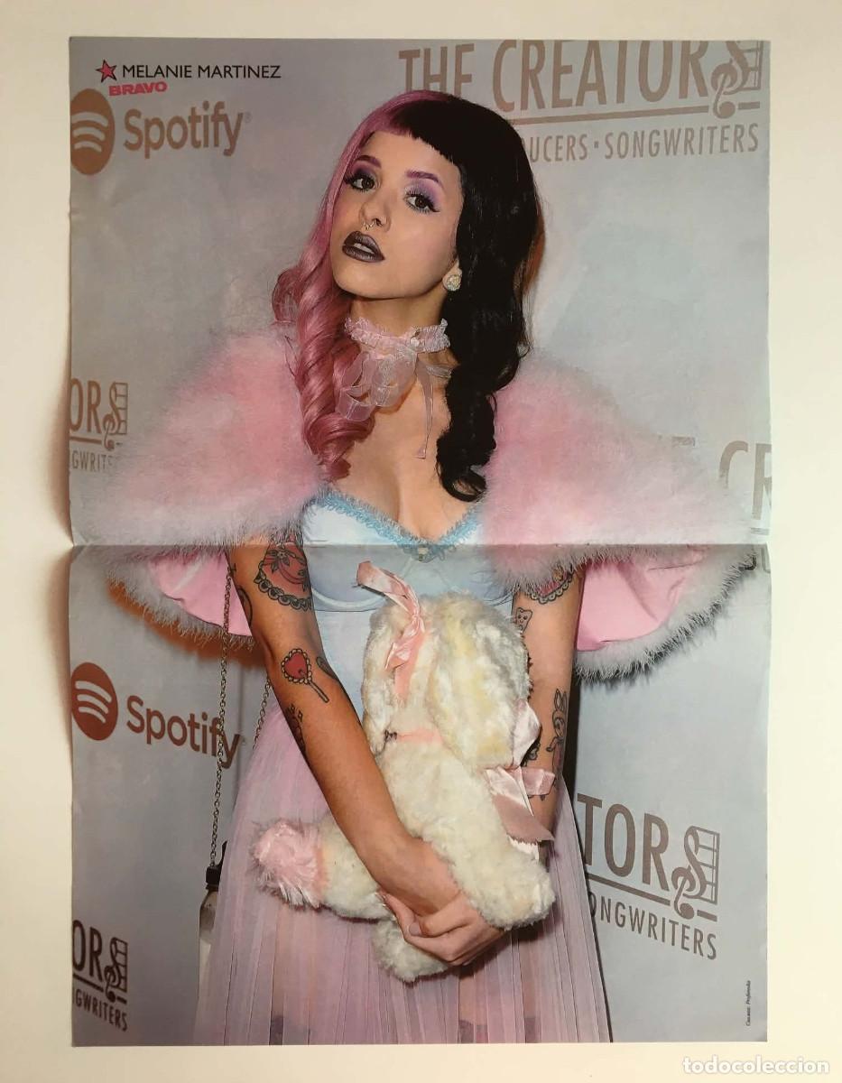 Coleccionismo de carteles: Melanie Martinez / Cole Sprouse & KJ Apa Double Sided Poster A3 - Bravo Magazine Bulgaria Music TV