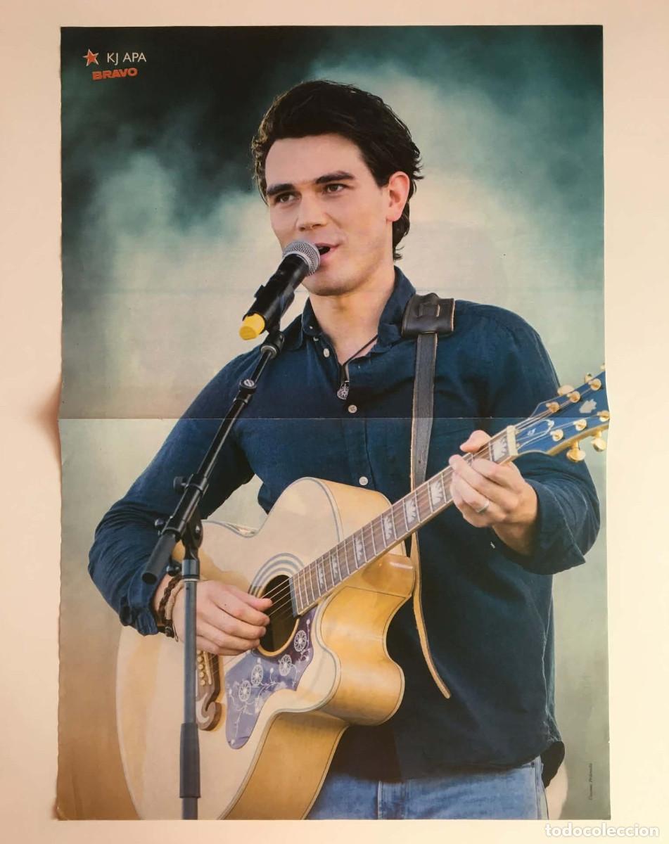 Coleccionismo de carteles: KJ Apa Riverdale / Chase Hudson Huddy Double Sided Poster A3 - Bravo Magazine Bulgaria Music TV