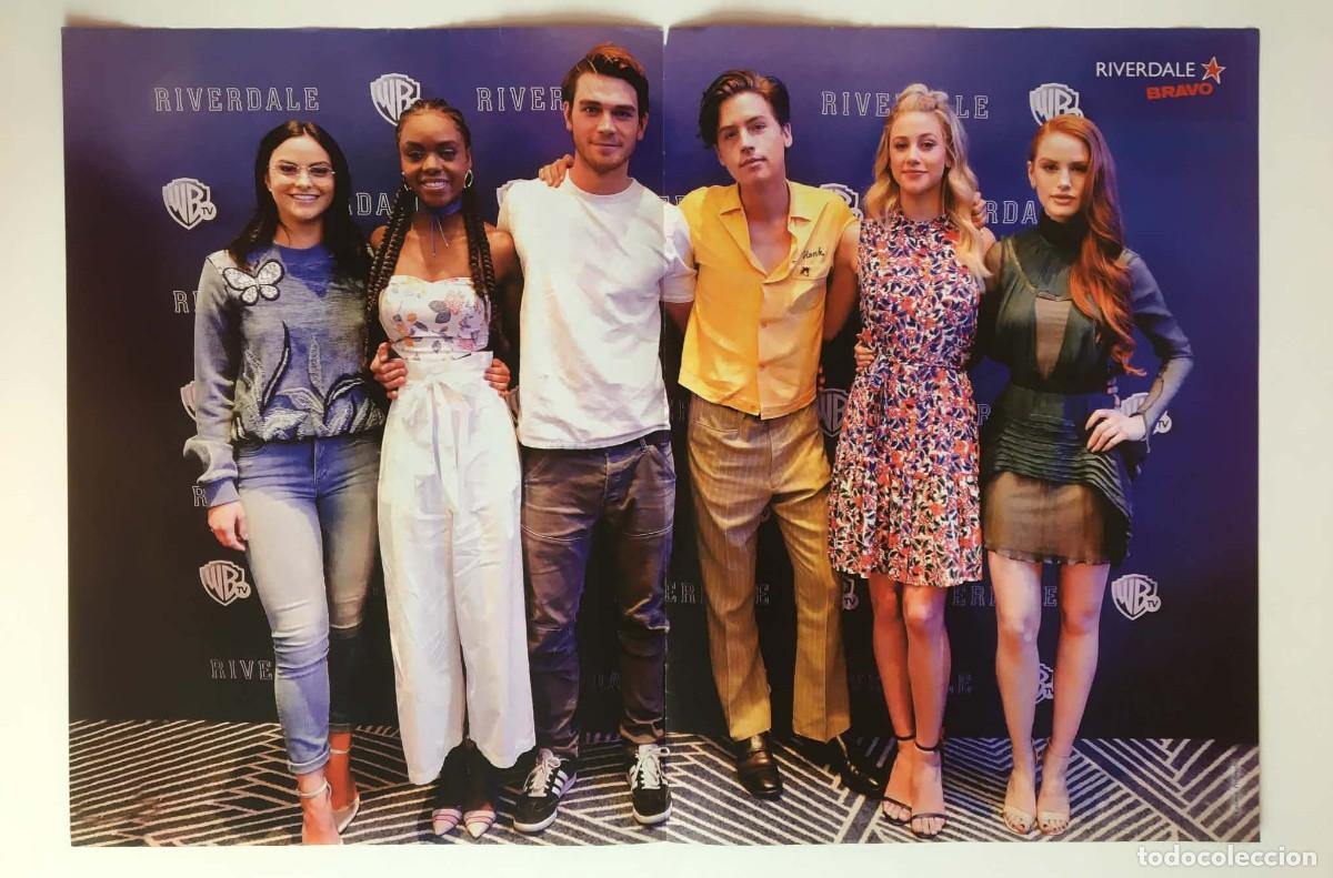 Coleccionismo de carteles: Riverdale Cast / Once Upon a Time Double-Sided Poster A3 - Bravo Magazine Bulgaria TV Series