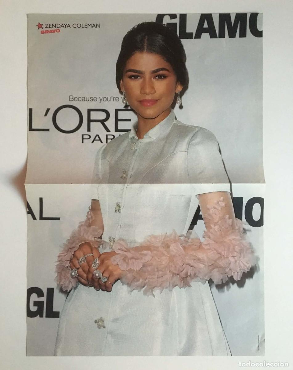 Coleccionismo de carteles: Zendaya Coleman / The Vamps Double-Sided Poster A3 - Bravo Magazine Bulgaria Movie Hollywood Music