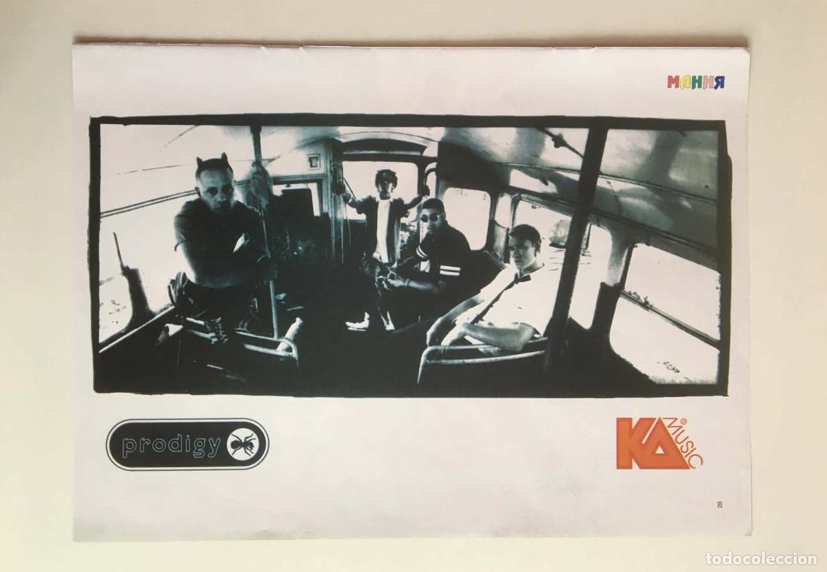 Coleccionismo de carteles: The Prodigy / Manowar Double-Sided Vintage Poster A4 - Mania Magazine Bulgaria Music 1990s