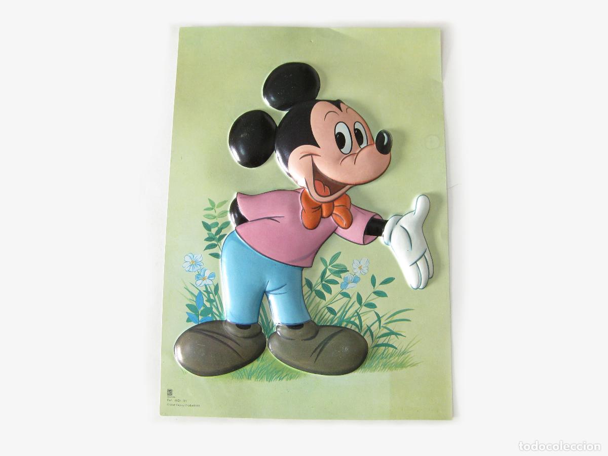 Coleccionismo de carteles: CARTEL DE P&Aacute;STICO EN RELIEVE DE MICKEY MOUSE. A&Ntilde;OS 60. PAGSA COLECCI&Oacute;N PERLA WALT DISNEY PRODUCTIONS