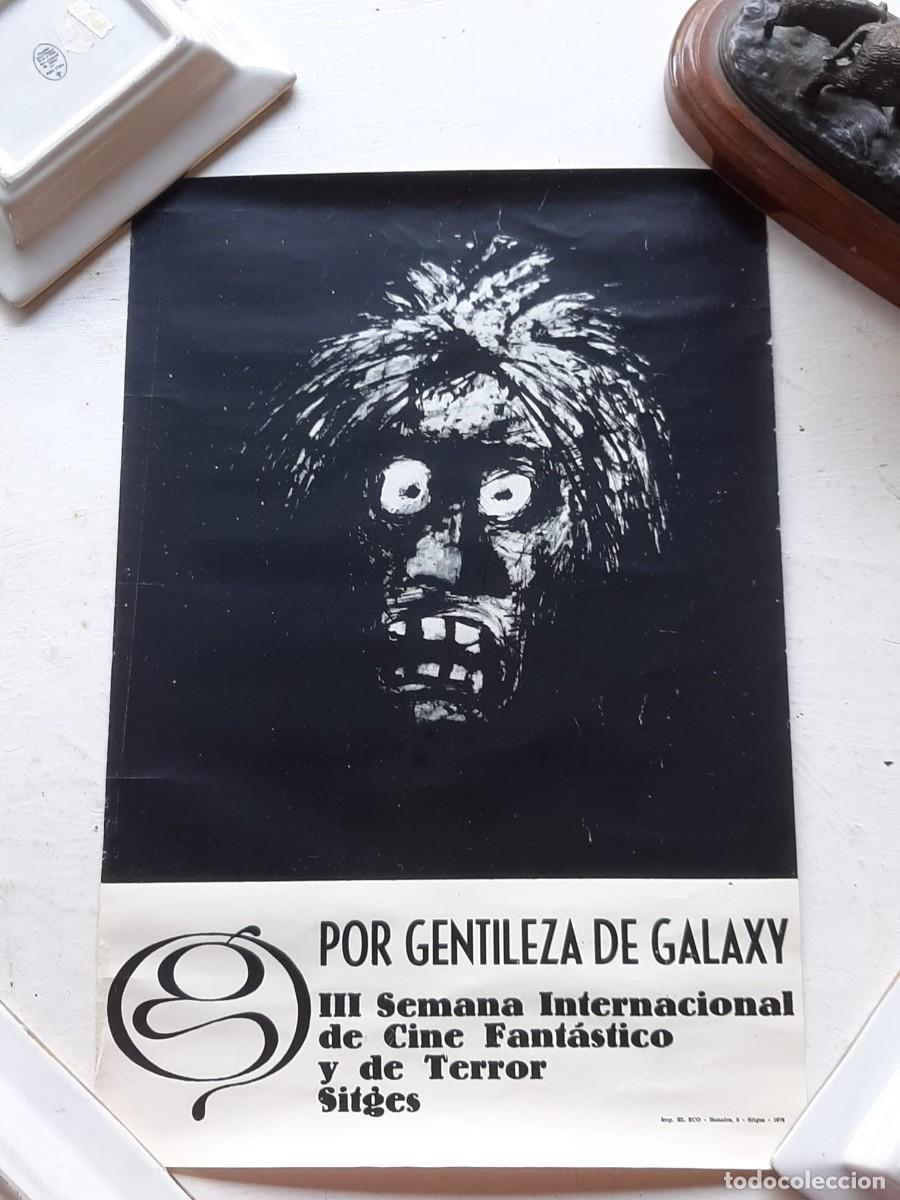 Collectionnisme d'affiches: Lote 3 carteles Semana de Cine de Sitges a&ntilde;os III, V y VIr