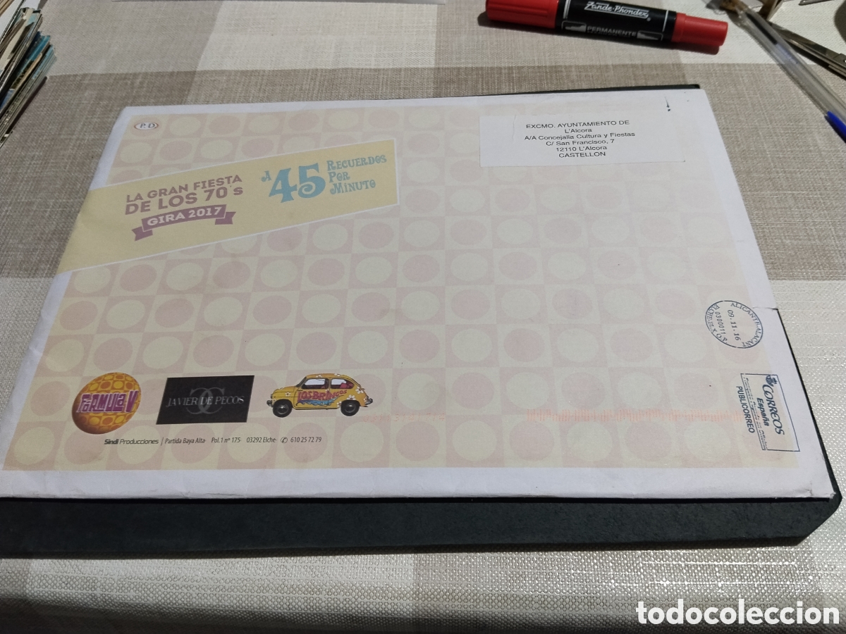 Coleccionismo de carteles: Sobre sobre con programaci&oacute;n La Gran fiesta de los 70 dirigida al ayuntamiento de Alcora 2017