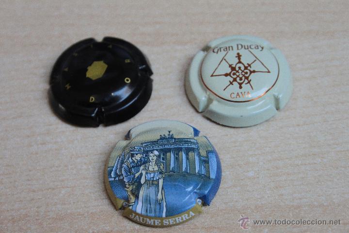 Coleccionismo de cava: 3 chapas de cava - Foto 1