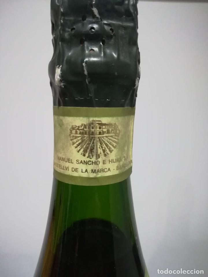 Coleccionismo de cava: Botella llena cava MONT MAR&Ccedil;AL 1987 - Foto 3