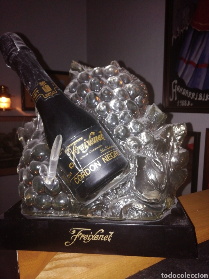 Coleccionismo de cava: Cord&oacute;n negro freixenet expositor - Foto 4
