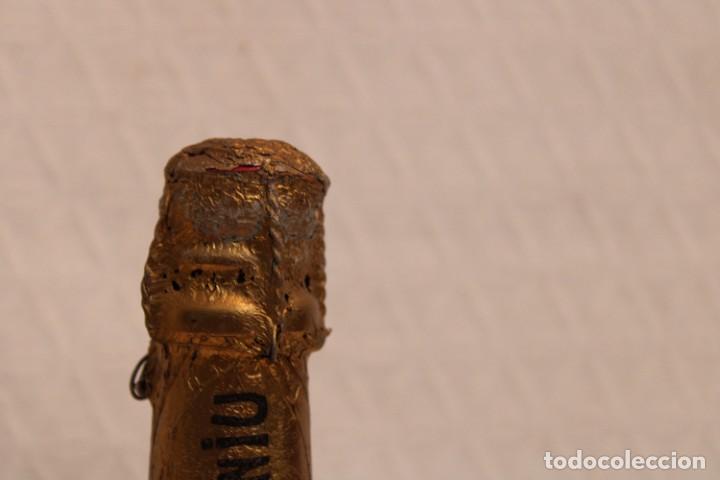 Coleccionismo de cava: BOTELLA DE CAVA RAVENT&Oacute;S CODORNIU. DULCE. SIN DESCORCHAR - Foto 2