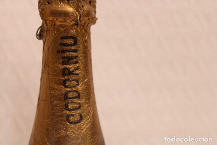 Coleccionismo de cava: BOTELLA DE CAVA RAVENT&Oacute;S CODORNIU. DULCE. SIN DESCORCHAR - Foto 7