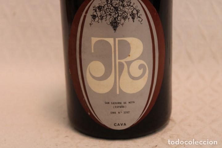 Coleccionismo de cava: BOTELLA CAVA JR EXTRA ROSE. SIN ABRIR - Foto 5