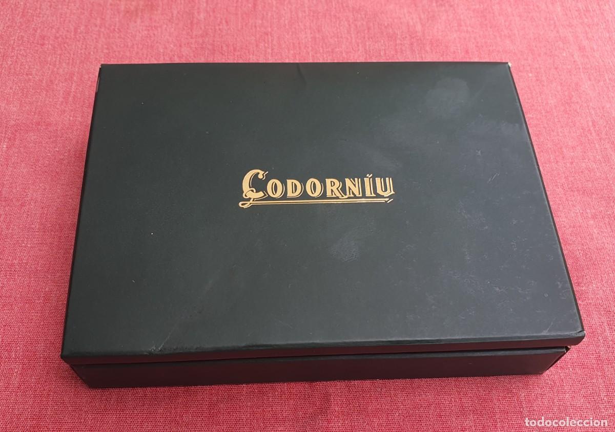 Coleccionismo de cava: ESTUCHE 6 CHAPAS DE CAVA CODORNIU EDICI&Oacute;N LIMITADA - Foto 3