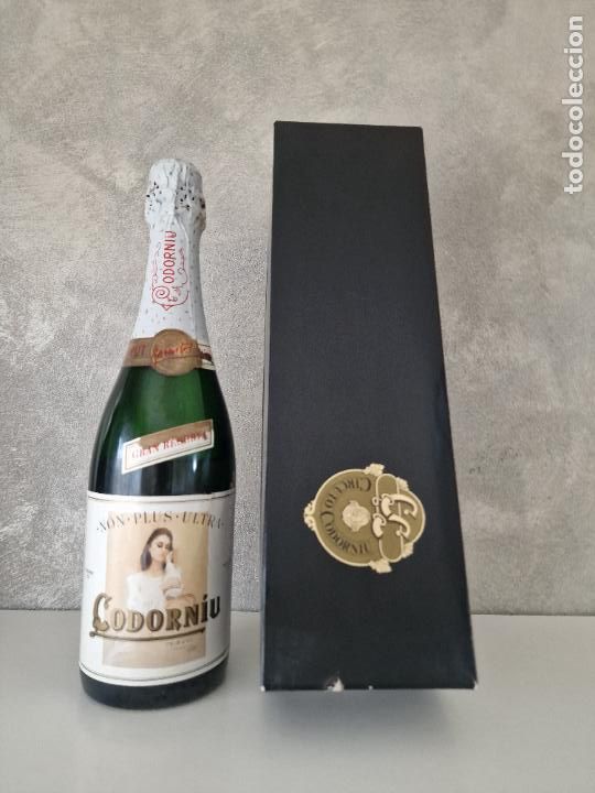 Coleccionismo de cava: CODORNIU NON PLUS ULTRA EDICION LIMITADA - Foto 2