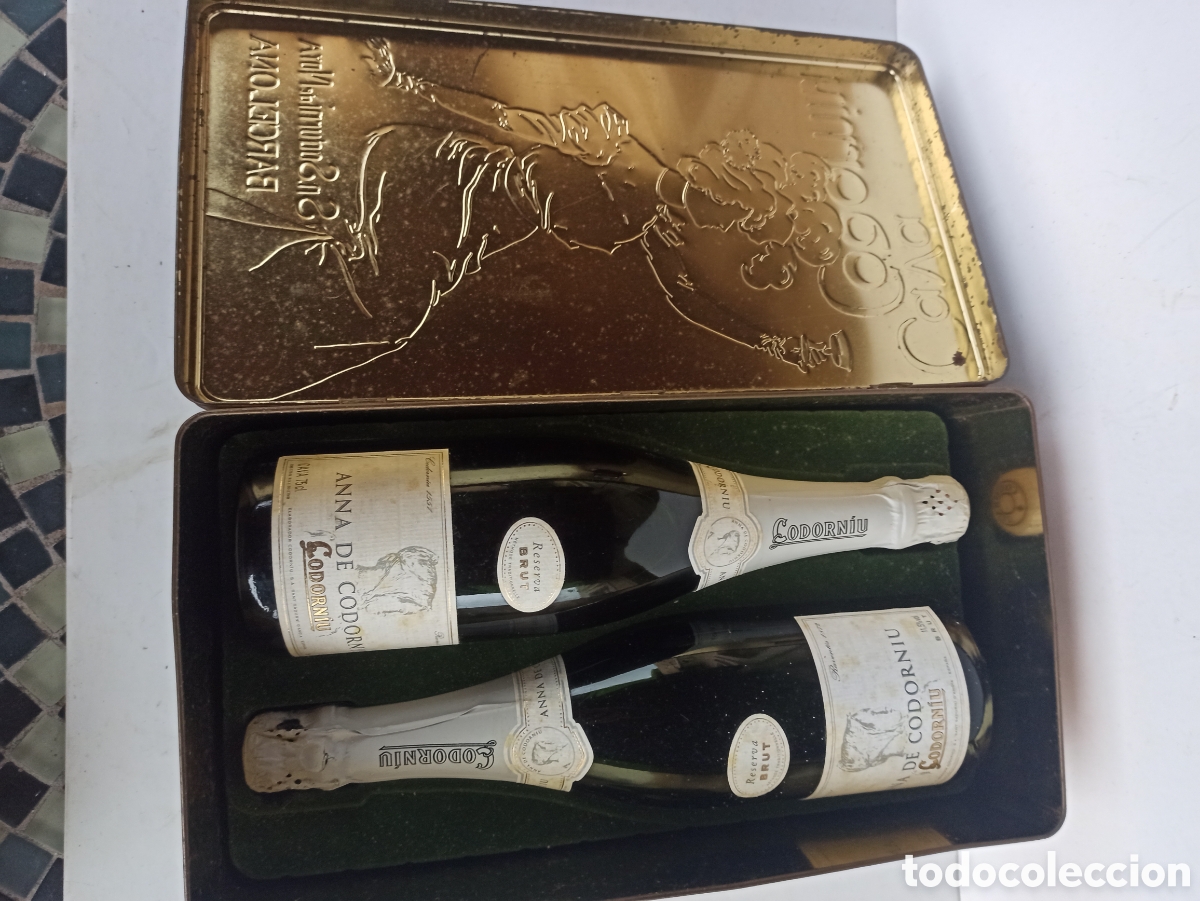 Coleccionismo de cava: Lata Codorn&iacute;u con sus botellas - Foto 6