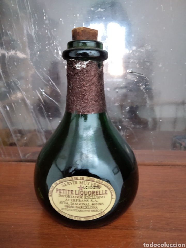 Coleccionismo de cava: Botella Petit Liquorelle Mo&euml;t & Chandon - Foto 2