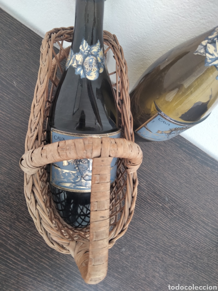 Coleccionismo de cava: Lote 2 botellas Kripta vacias - Foto 4