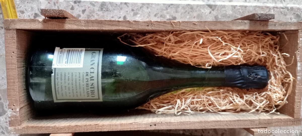 Coleccionismo de cava: Botella de cava Gran Claustro. - Foto 2