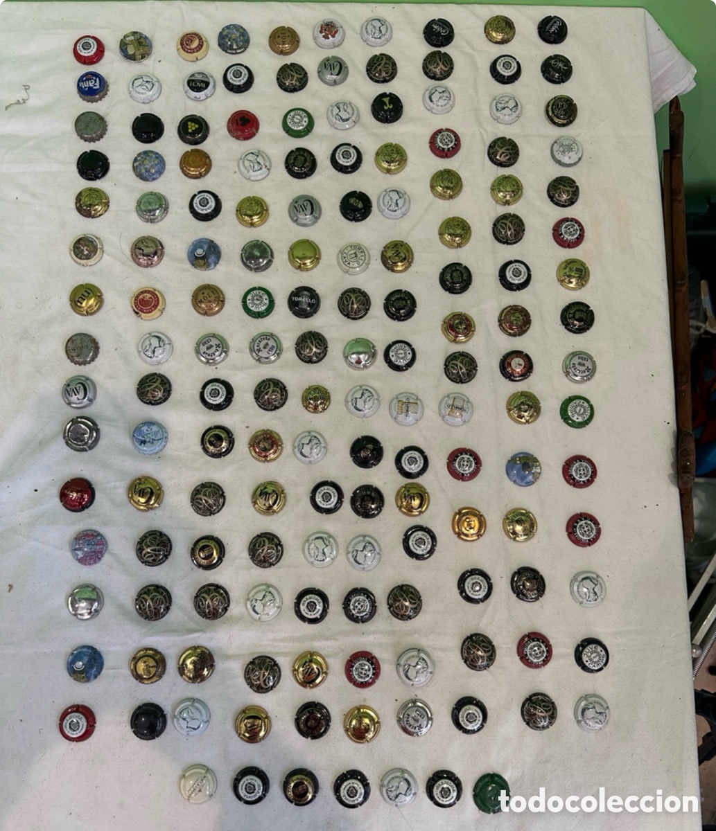 Coleccionismo de cava: Lote de 157 chapas de cava - Foto 1