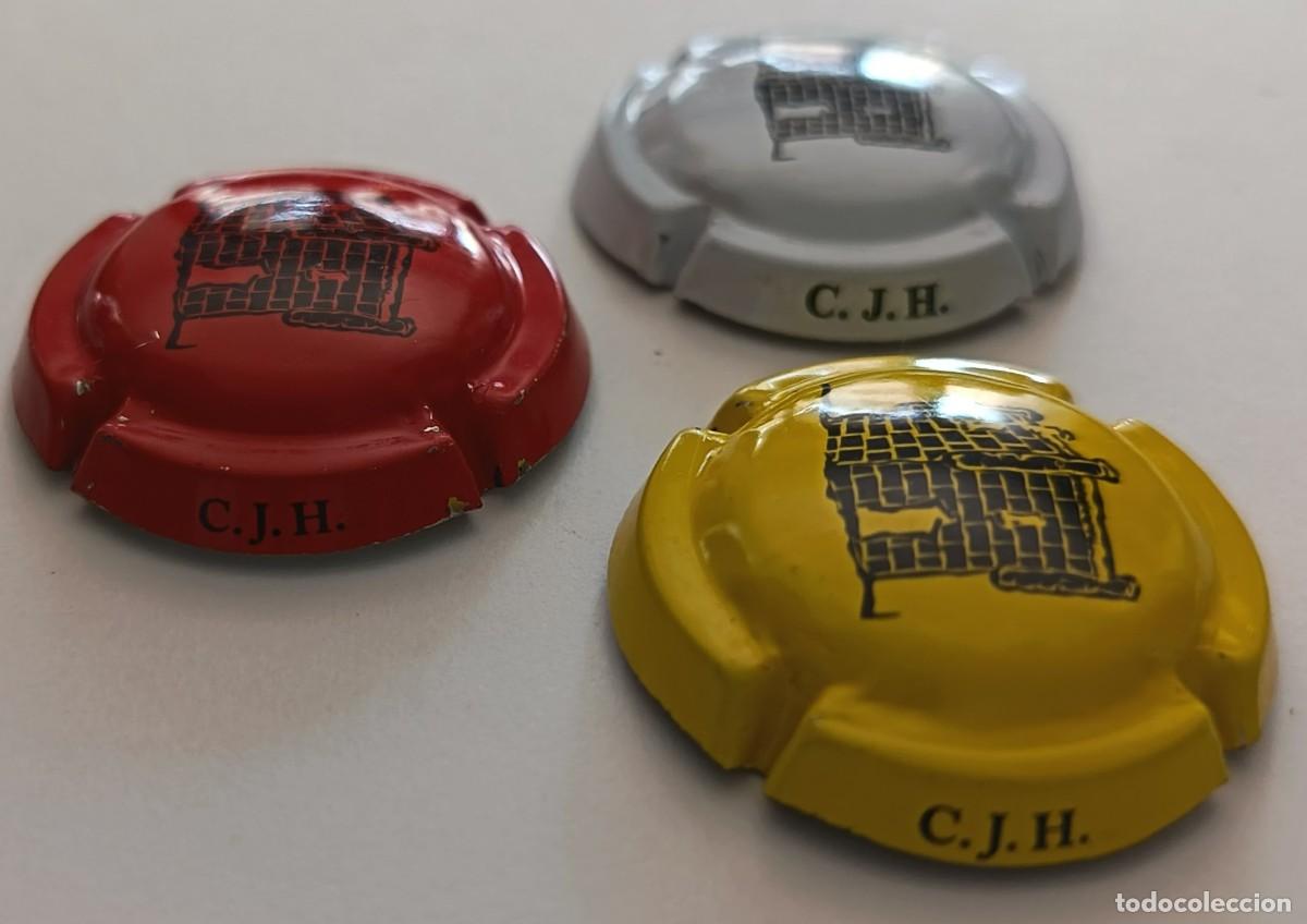 Coleccionismo de cava: 3 Chapas de cava. C.J.H. - Foto 3