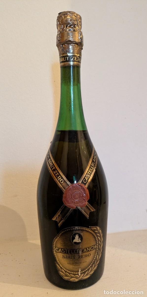 Coleccionismo de cava: Antigua botella de cava Castellblanch Brut Zero