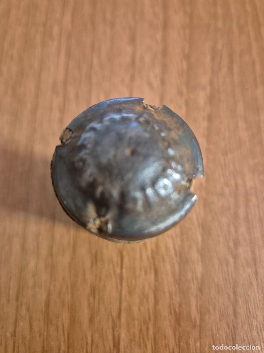 Coleccionismo de cava: ANTIGUA CHAPA PLACA SANTA CANA ROIG ENTALLADA Y SU CORCHO.