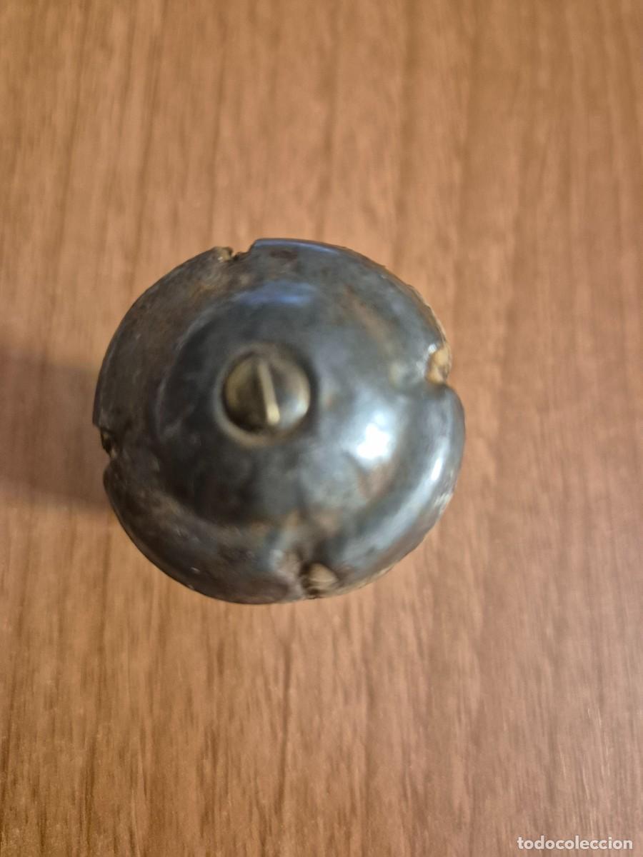Coleccionismo de cava: CHAPA PLACA CAVA ENTALLADA GENERICA LETRA. I.