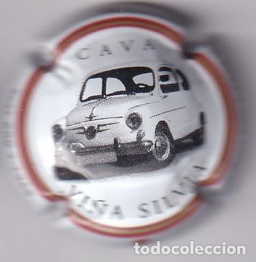 Coleccionismo de cava: PLACA DE CAVA VI&Ntilde;A SILVIA DE UN COCHE DE EPOCA (CAPSULE) COCHE-CAR - SEAT 600