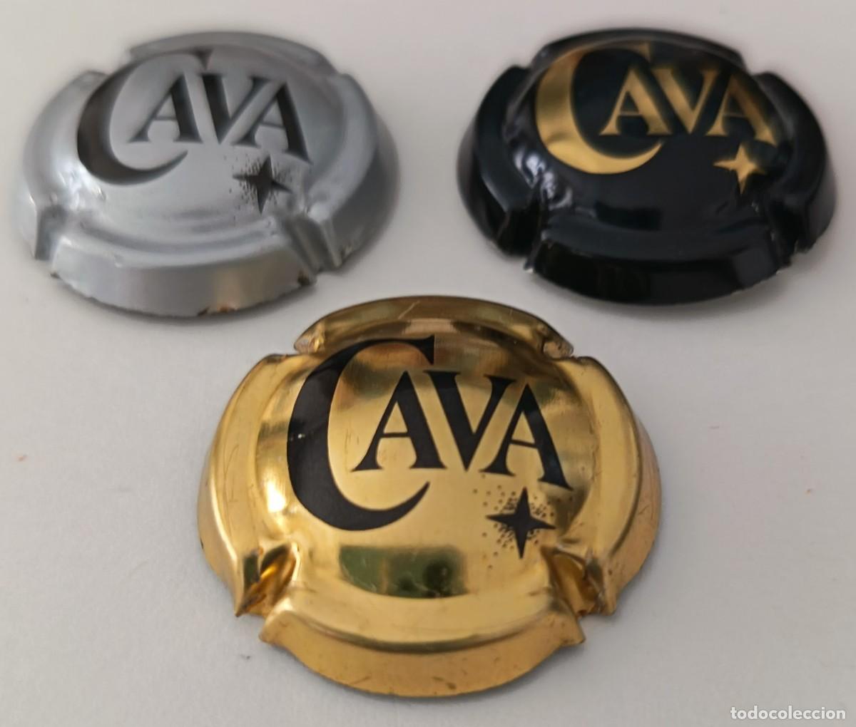 Coleccionismo de cava: 3 Chapas o placas. Cava Genericas. Con estrella de cuatro puntas y polvo de estrellas.