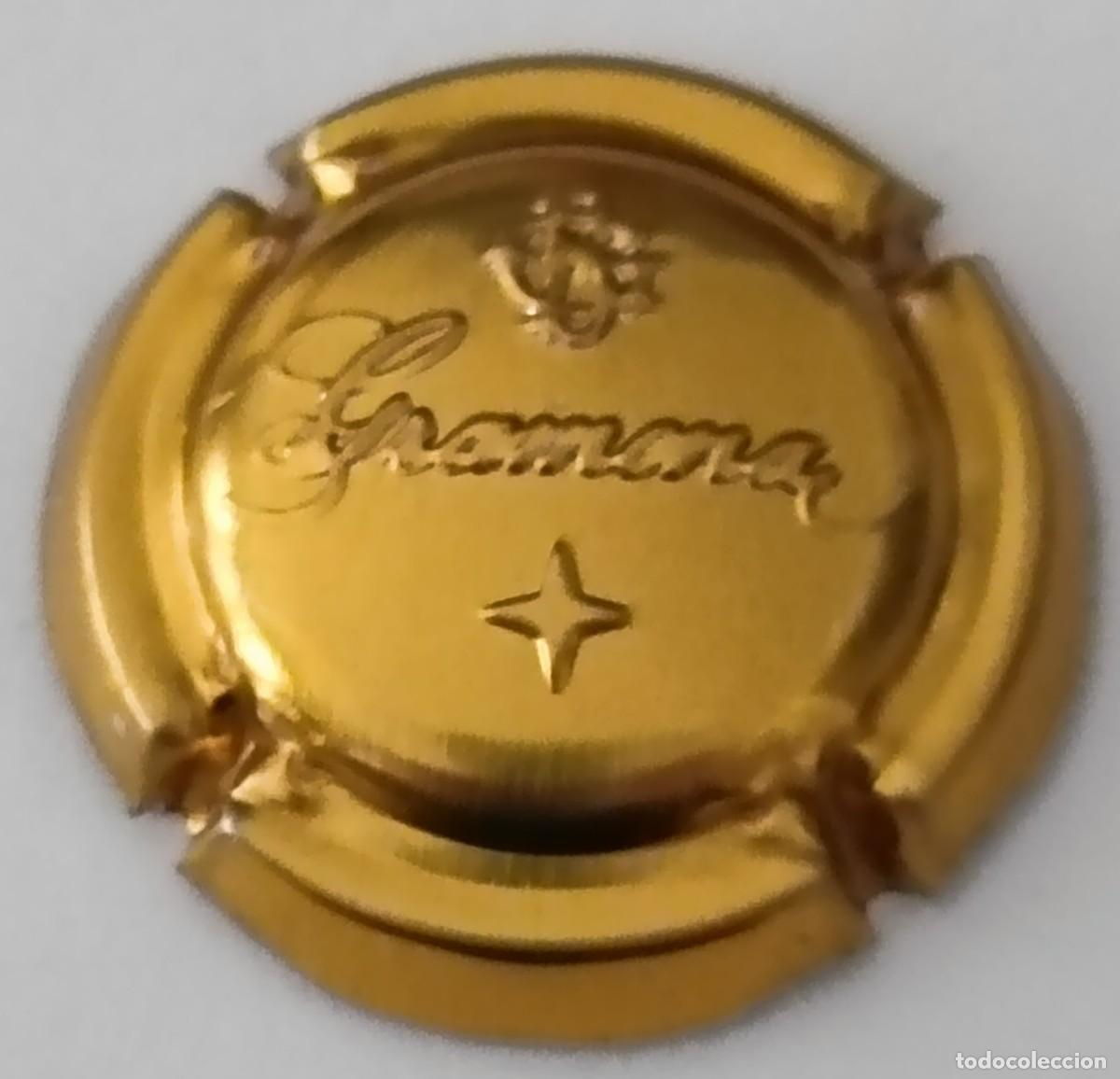 Coleccionismo de cava: Chapa o placa. Cava Gramona. Con estrella de cuatro puntas dorada.